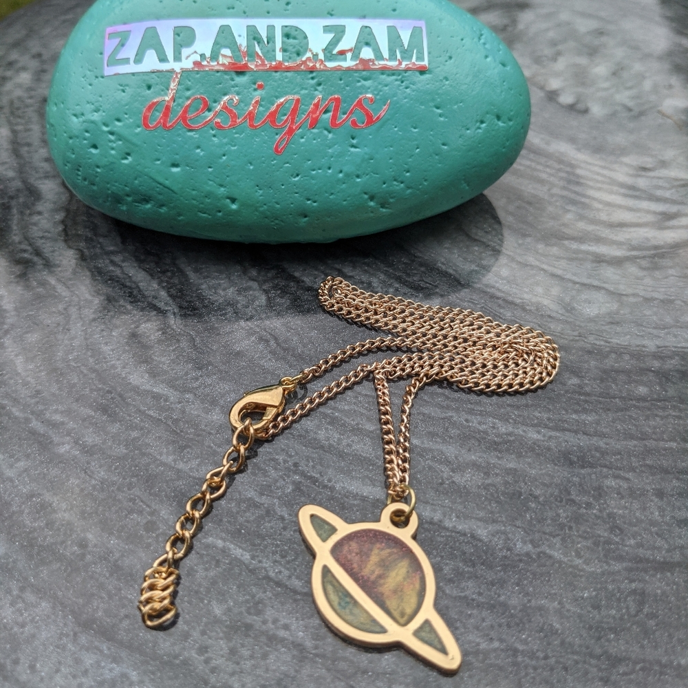 🪐SOLD🪐Hand Crafted Saturn Necklace Gold Resin Art Cute